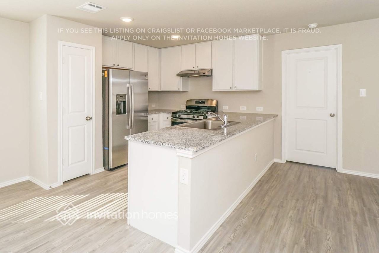 4146 Southton Tarn - Photo 6 of 22