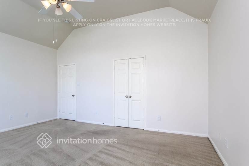 8903 Rolling Rapids Rd - Photo 6 of 20