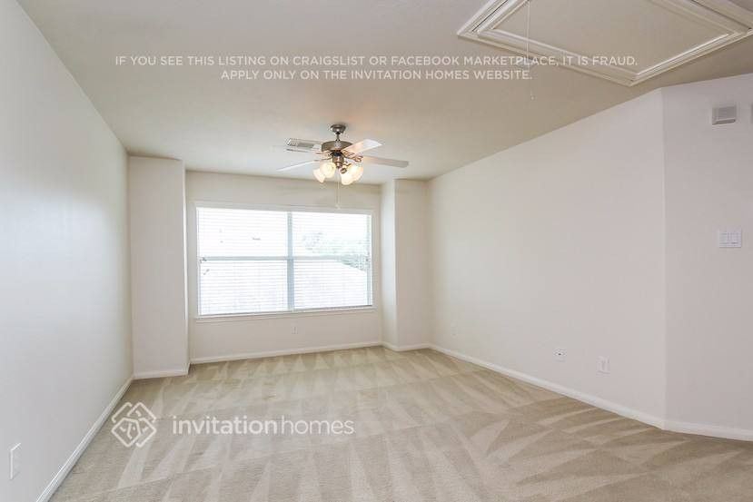 8903 Rolling Rapids Rd - Photo 7 of 20