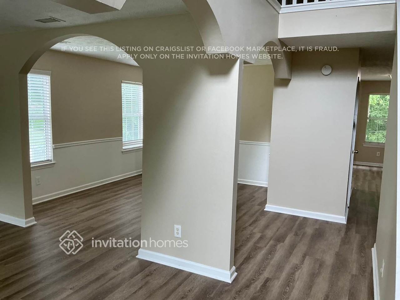 521 Michael Cir - Photo 3 of 17