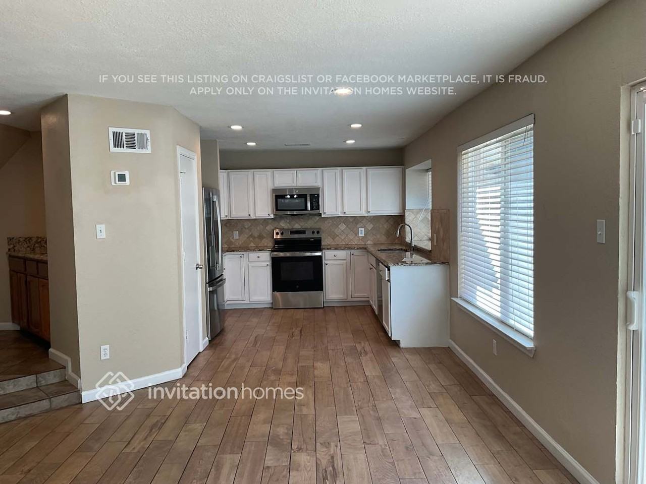 2117 Belmont Park Dr - Photo 7 of 22