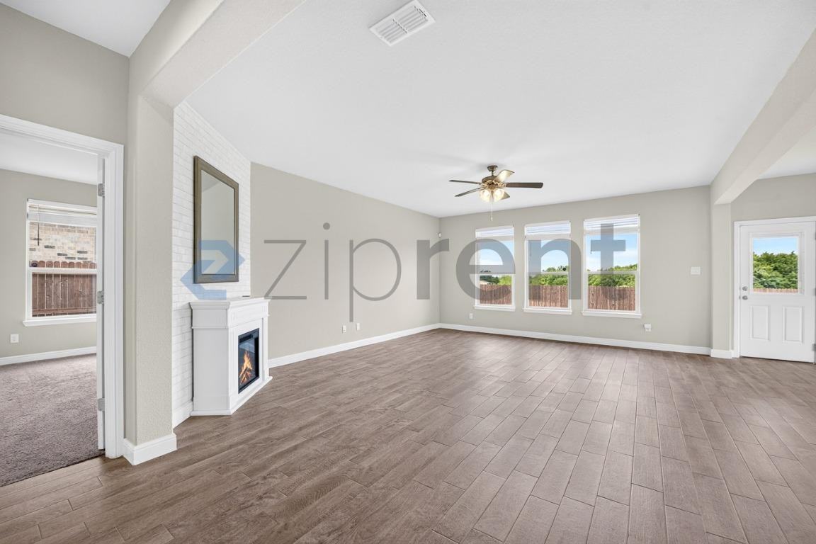 2325 Emerald Springs Dr - Photo 6 of 28