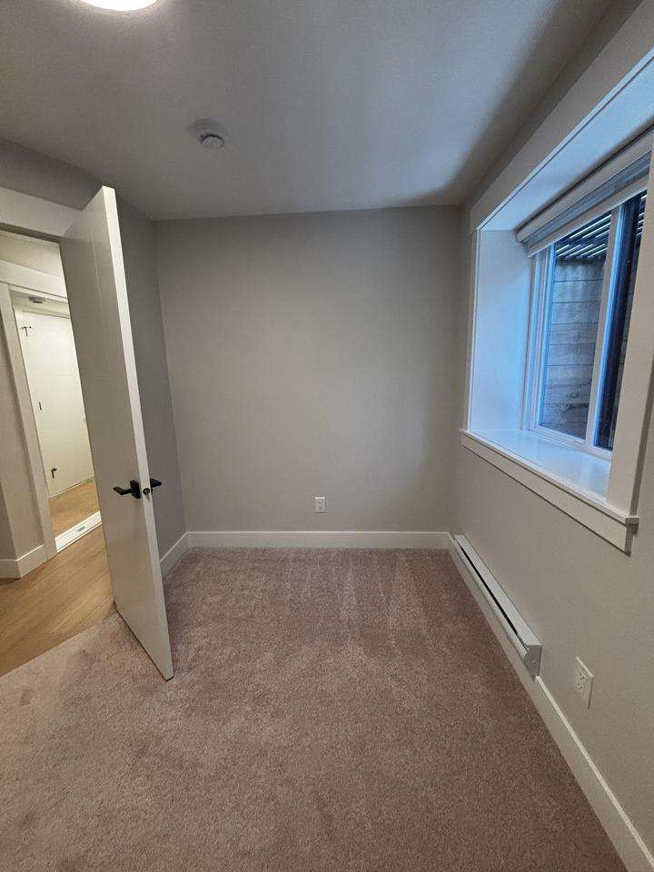 16717 25A Avenue - Photo 6
