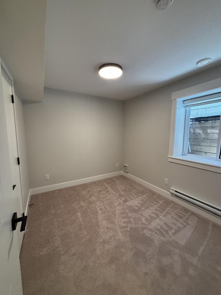 16717 25A Avenue - Photo 7