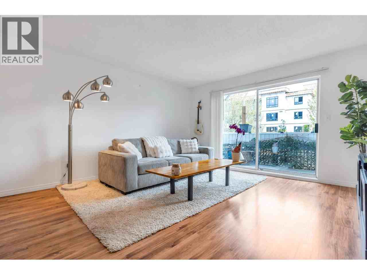 2055 Suffolk Avenue - Photo 11