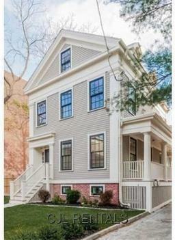 10 Ellery St