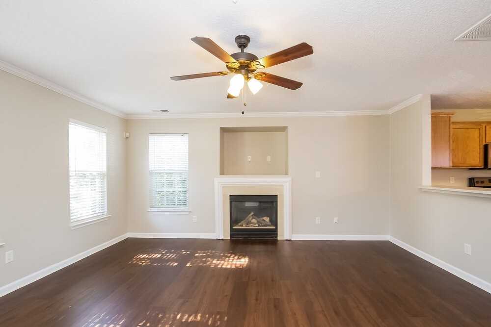 3730 Sipes Ln - Photo 2 of 14