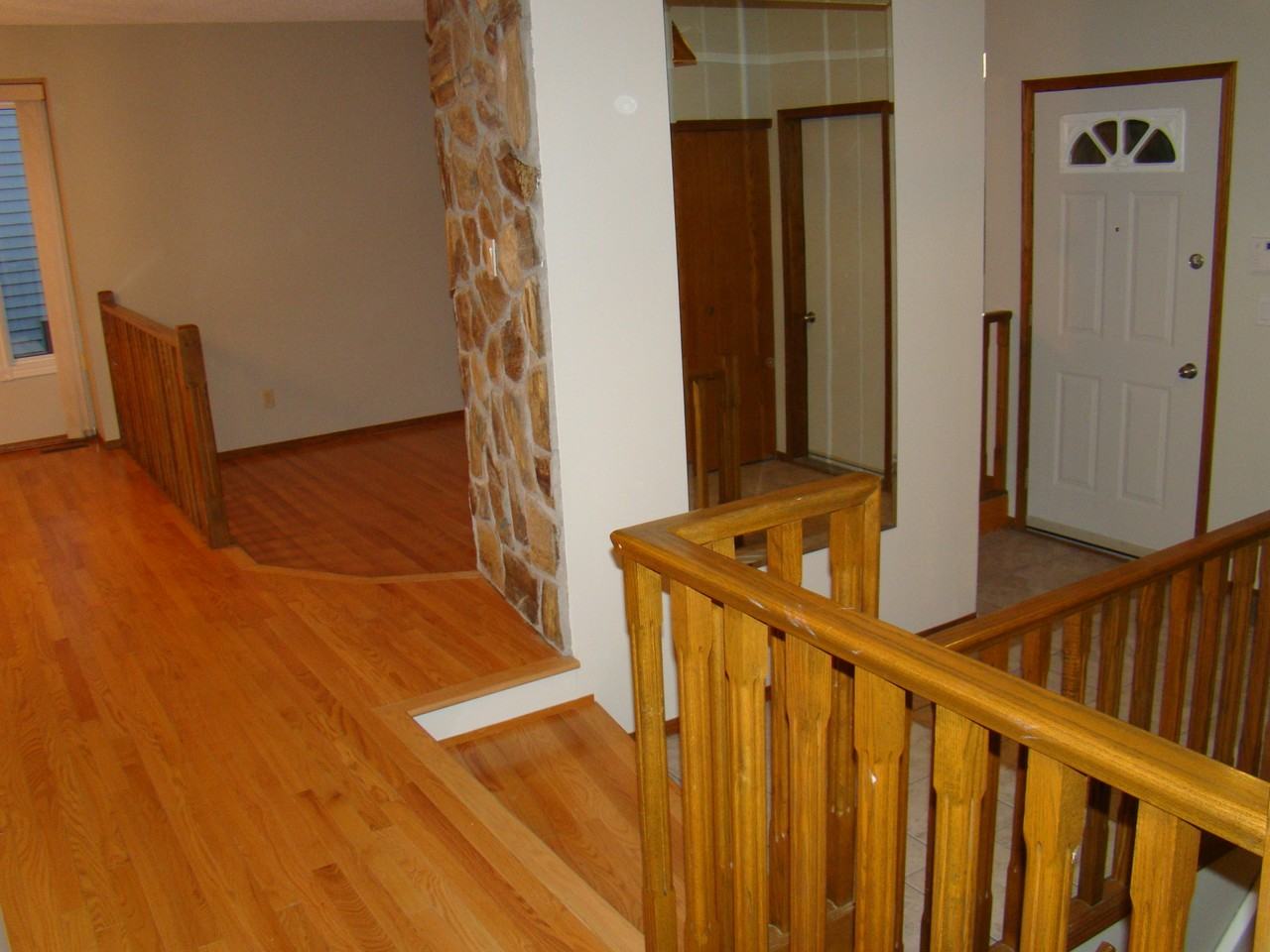 87 Millgrove Dr - Photo 5 of 42