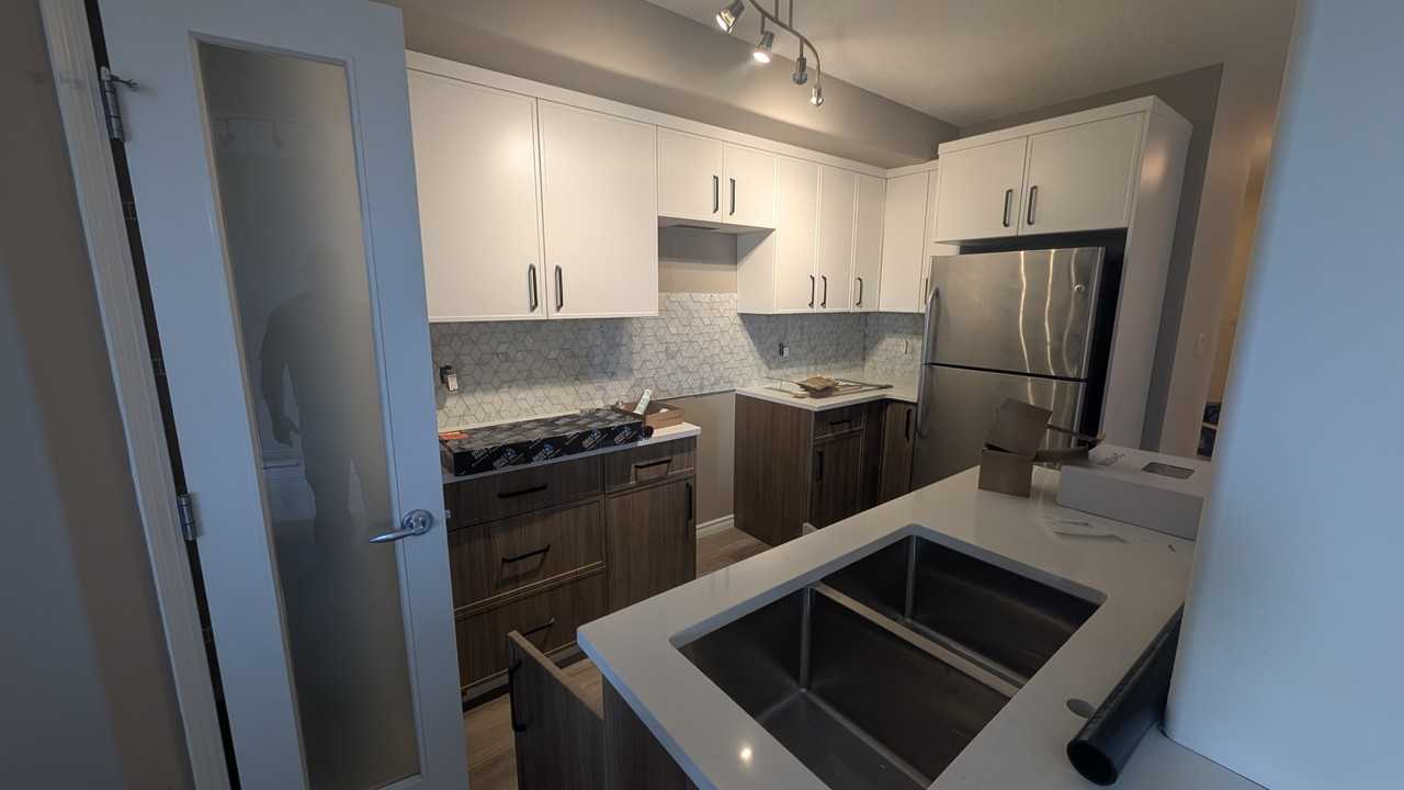 9707 106 St Nw - Photo 7 of 24