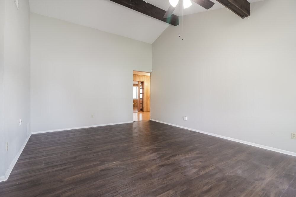 123 Hidalgo Ave - Photo 3 of 16