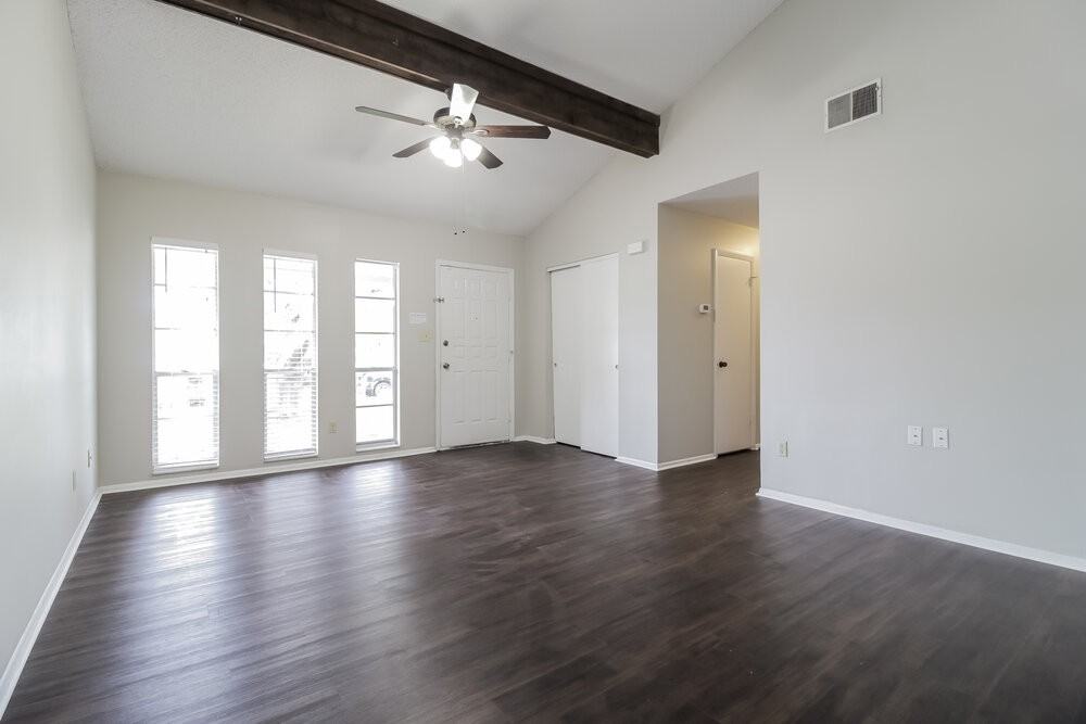 123 Hidalgo Ave - Photo 4 of 16