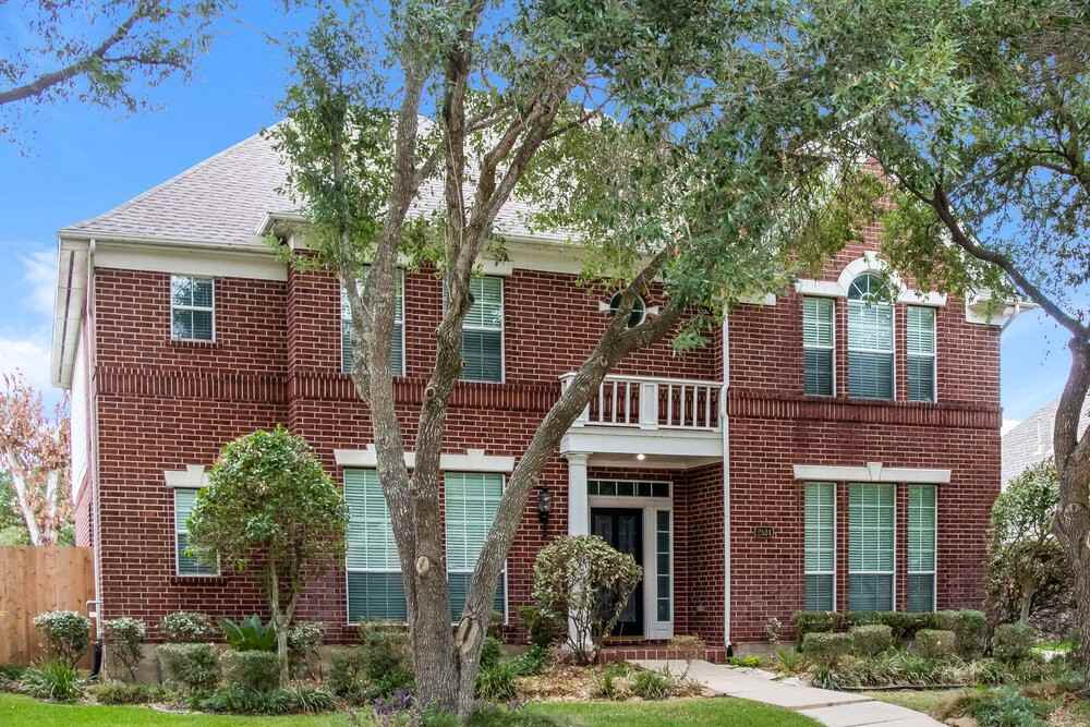 2534 Bridge Hampton Way - Photo 4 of 17