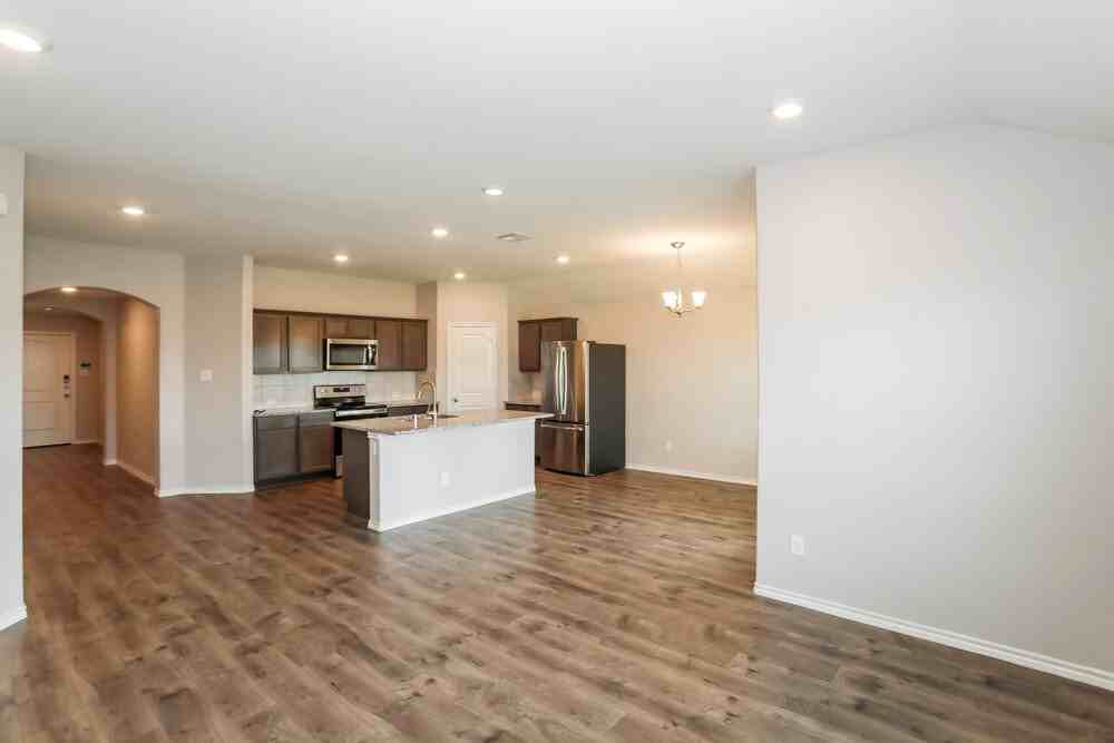 980 Alton Dr - Photo 7 of 19