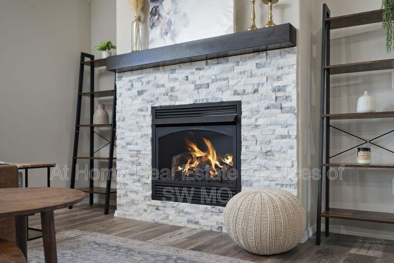528 Evergreen Ave - Photo 4 of 24