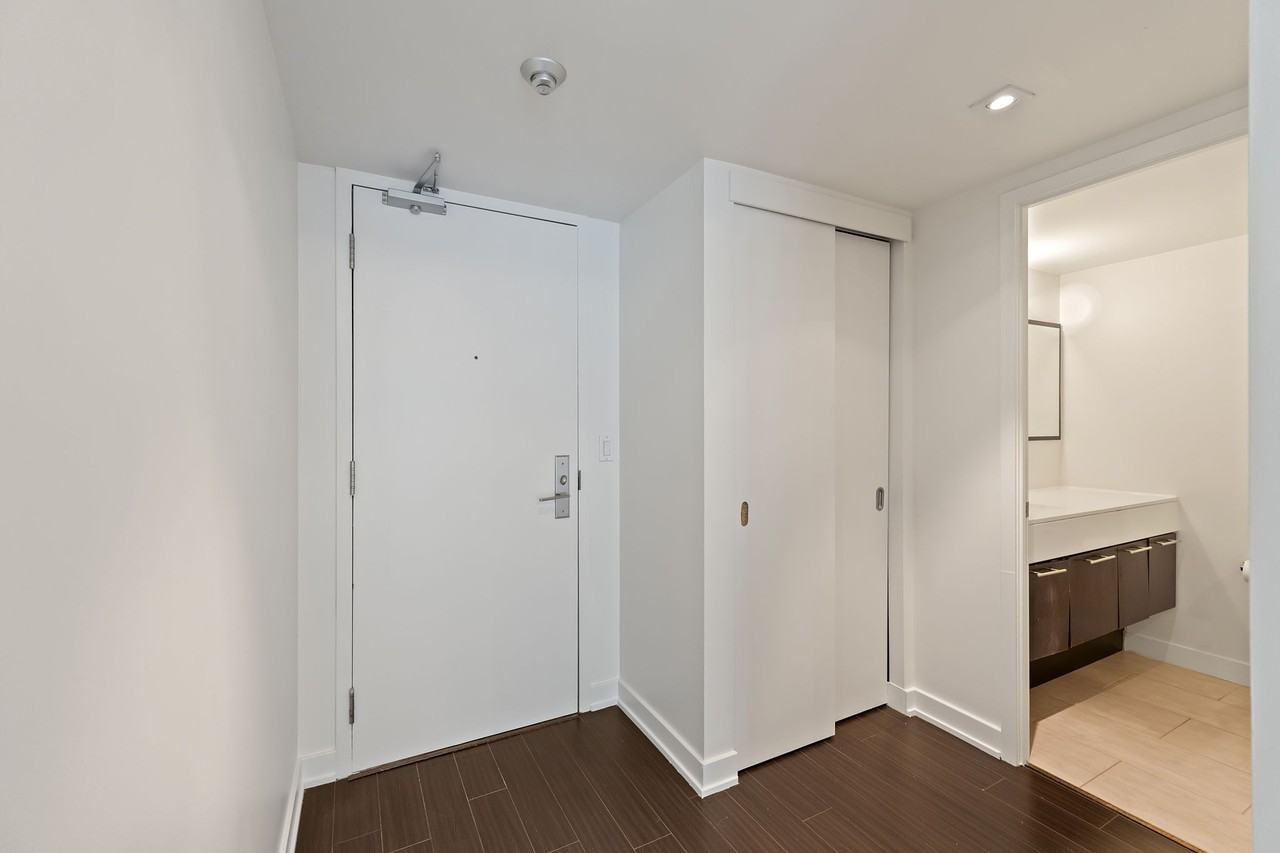 21 Nelson Street #228 - Photo 3 of 32