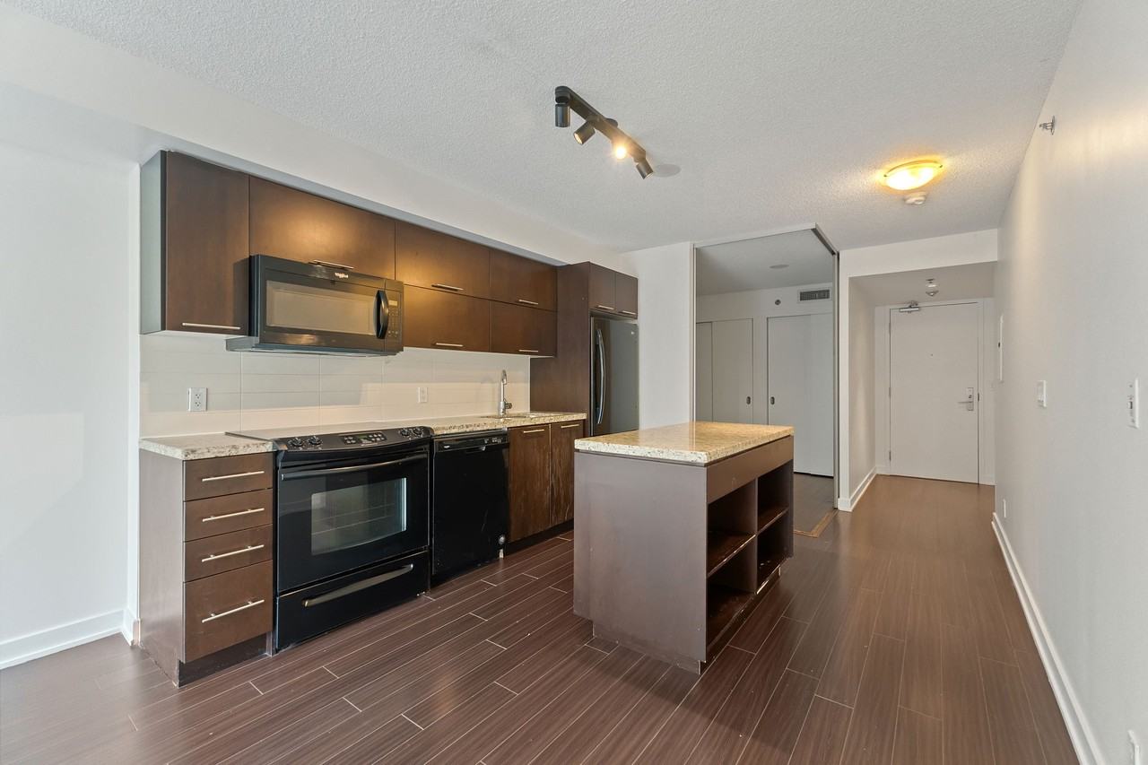 21 Nelson Street #228 - Photo 5 of 32