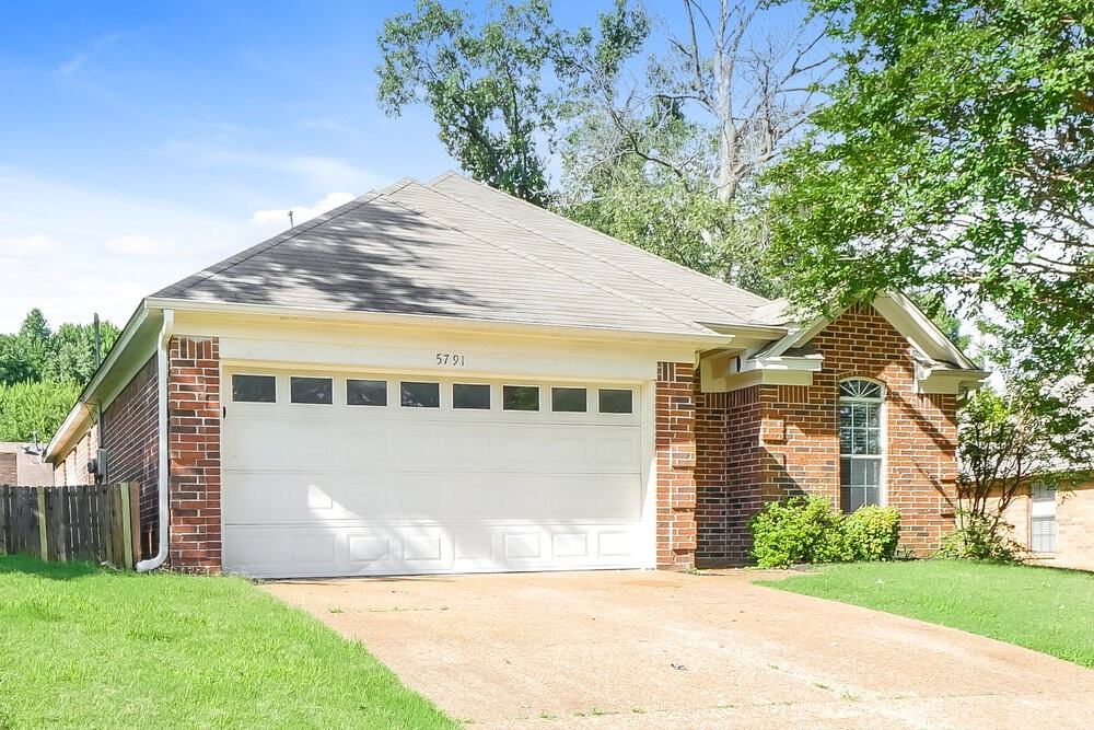 5791 Pecan Trce - Photo 3 of 16