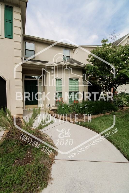 613 Chapel Point Ln - Photo 5 of 39