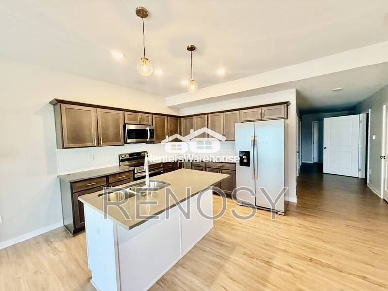 3620 Ne Marissa Ln - Photo 4 of 20