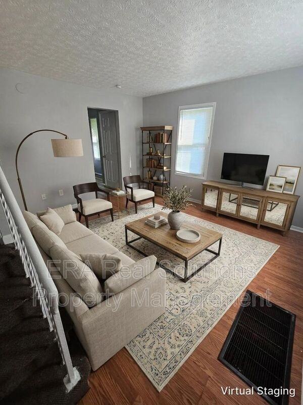 839 S Ogden Ave