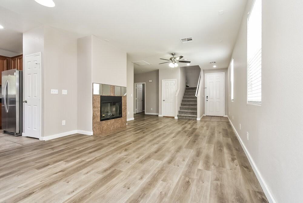 9521 Colorado Blue St - Photo 6 of 17