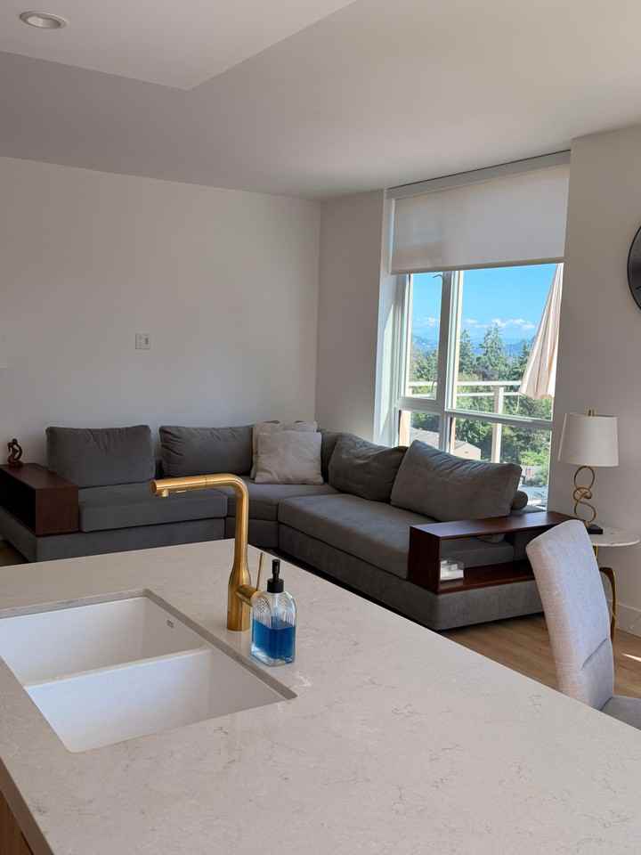 2375 Emery Court #1007 - Photo 4 of 31
