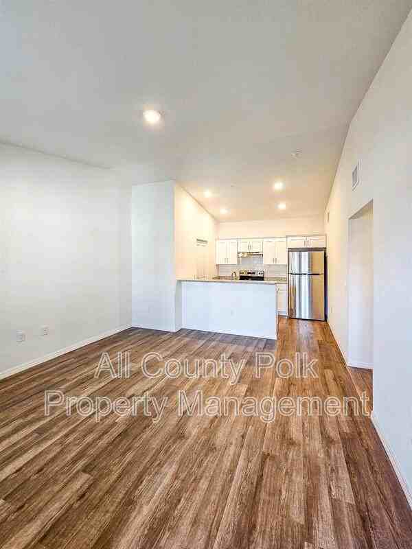 915 Ariana St #35 - Photo 7 of 14