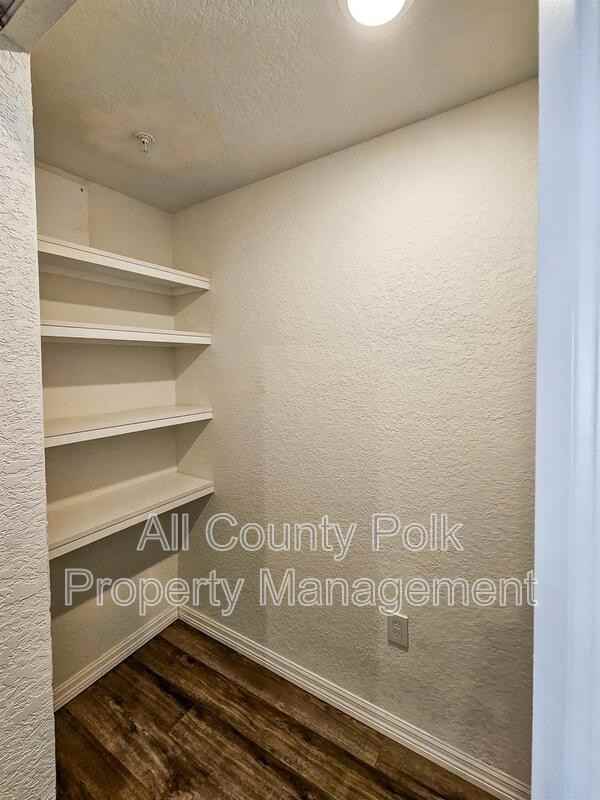 915 Ariana St #48 - Photo 7 of 14
