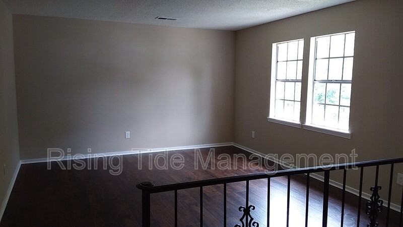 7237 Higdon Rd - Photo 3 of 17