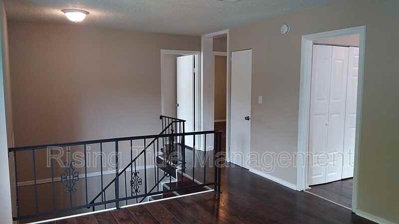 7237 Higdon Rd - Photo 4 of 17