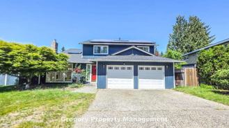 11204 Ne 58th Pl - Photo 1 of 1