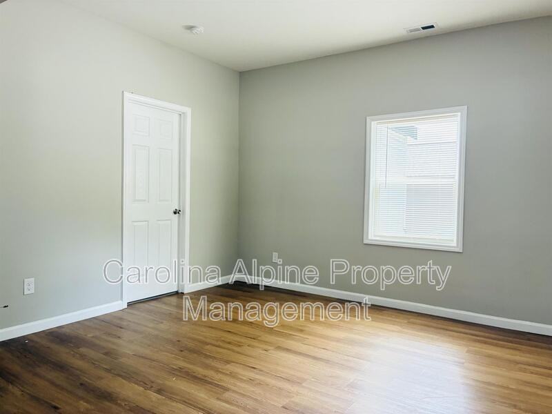 611 S Mountain St #A - Photo 7 of 25