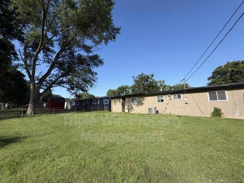 1710 Kay Dr - Photo 4 of 20
