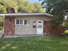 featured image of 8301 Pepperidge Dr