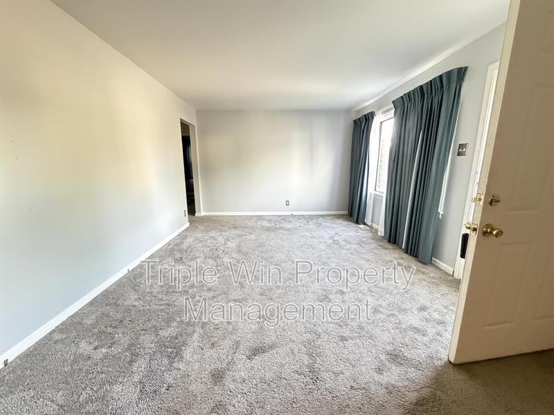 116 Graham Rd - Photo 5 of 24