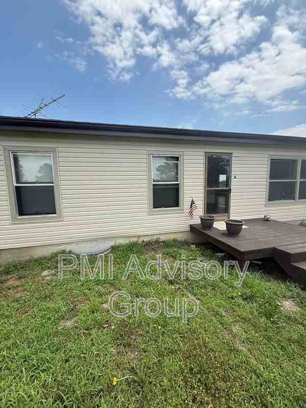 8240 Se Green Rd - Photo 3 of 13