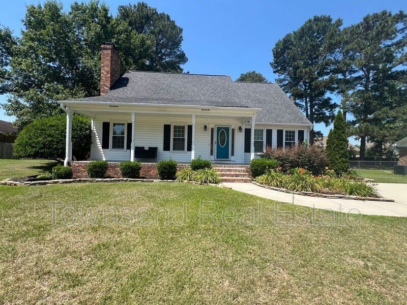303 Wagoner Dr