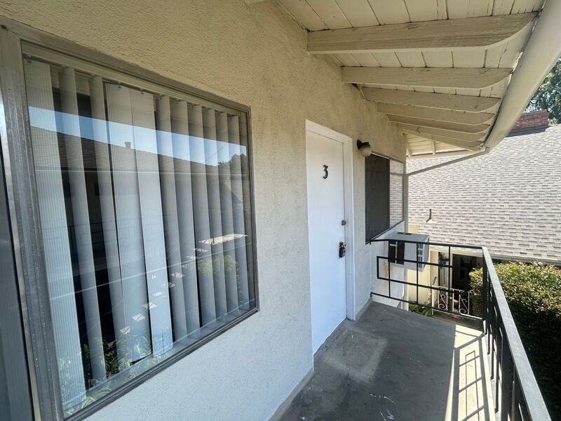 325 N Glendora Ave #3 - Photo 4 of 13