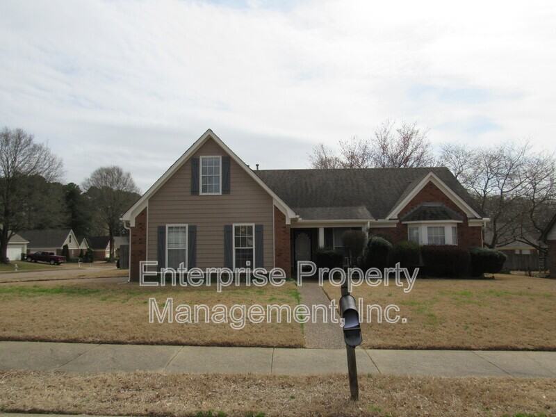 7037 Meadowlands Pl - Photo 3 of 28