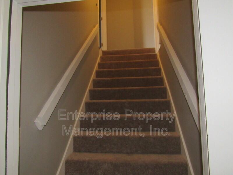 7037 Meadowlands Pl - Photo 6 of 28