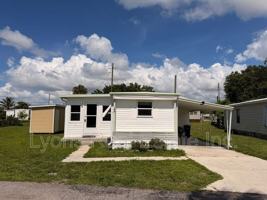 featured image of 140 Lamplighter Ln