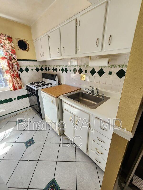 9473 Fairfax Blvd #301 - Photo 4 of 19
