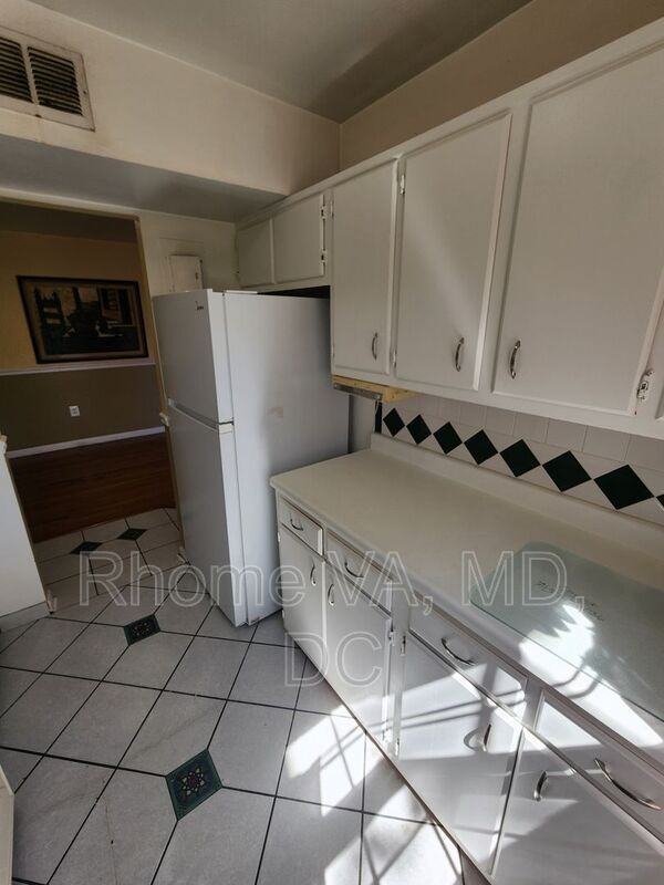 9473 Fairfax Blvd #301 - Photo 6 of 19