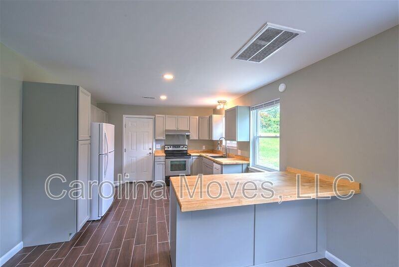 130 Pleasant Dr #A - Photo 6 of 20