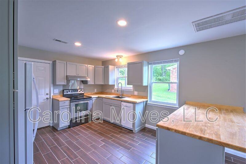 130 Pleasant Dr #A - Photo 7 of 20