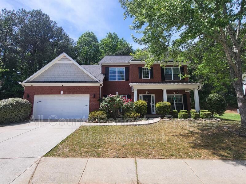 380 Simonton Crest Dr