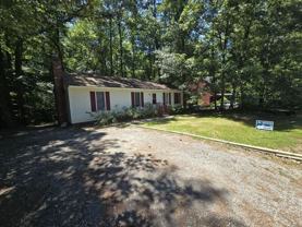 1612 Celia Cres - Photo 1 of 1