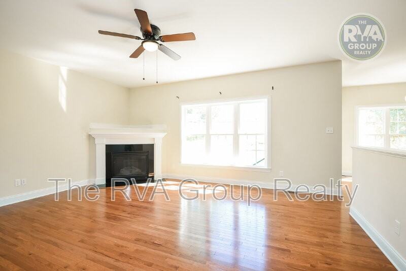 111 Wilkshire Ct - Photo 3 of 25
