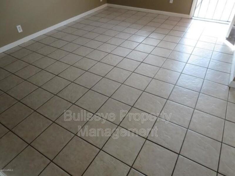1901 S Farmer Ave #1901 - Photo 7 of 43