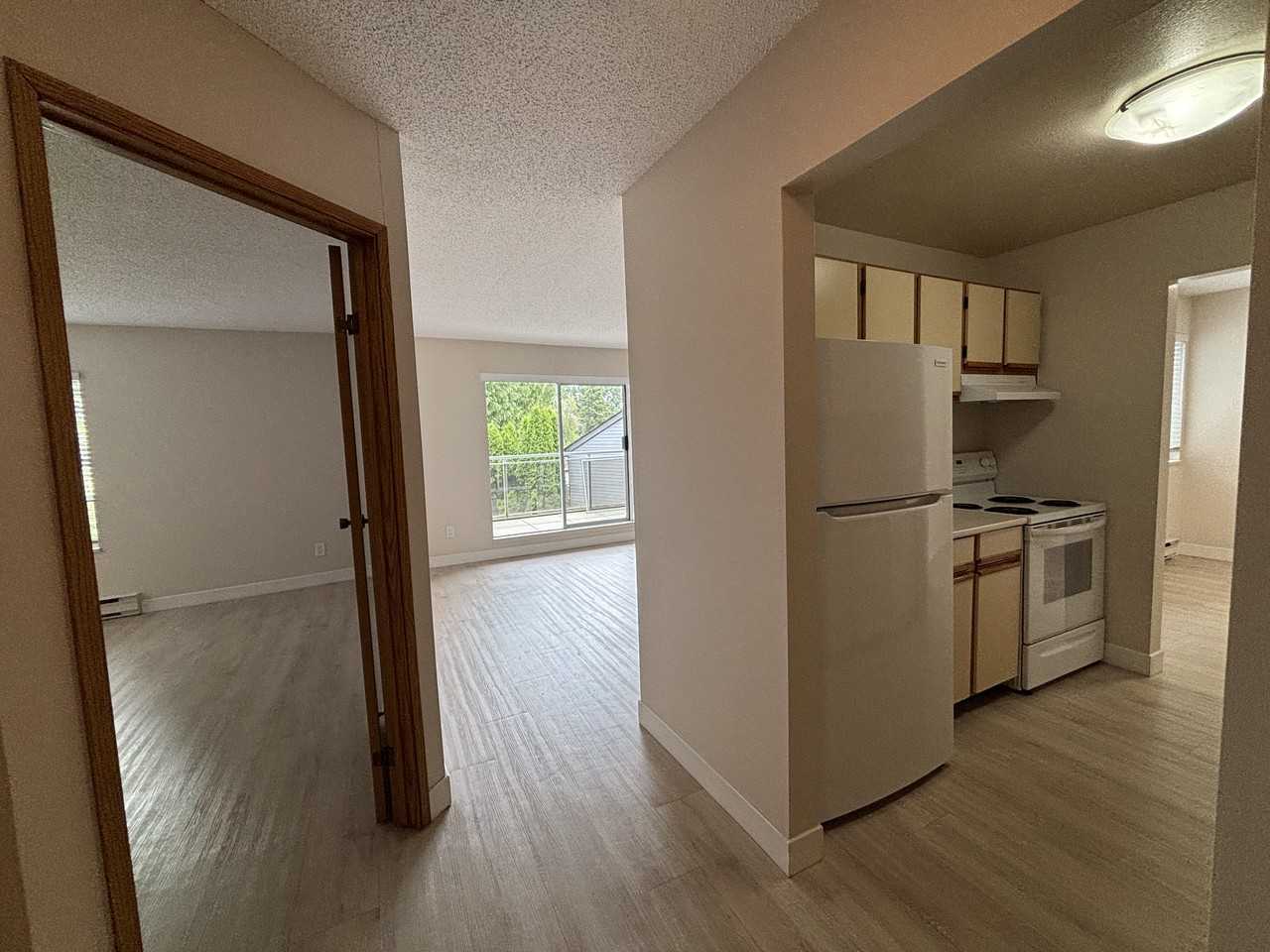 1504 56 Street #208 - Photo 5 of 16